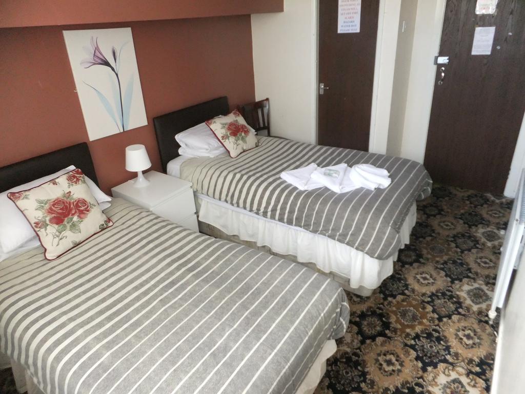 Charnley Gold Hotel Blackpool Room photo